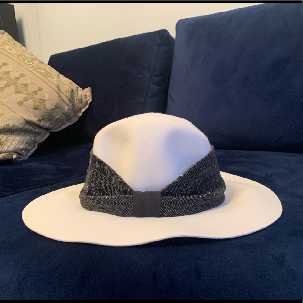Brunello Cucinelli - White Cashmere Fedora with Monili Band